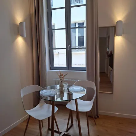 Renove - Centre Antique - Appartement *